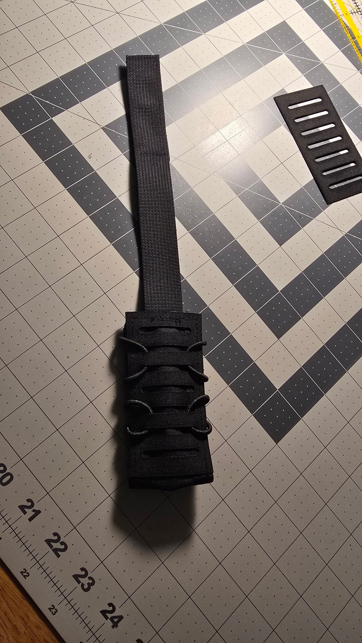 Flightline Flashlight/knife Pouch